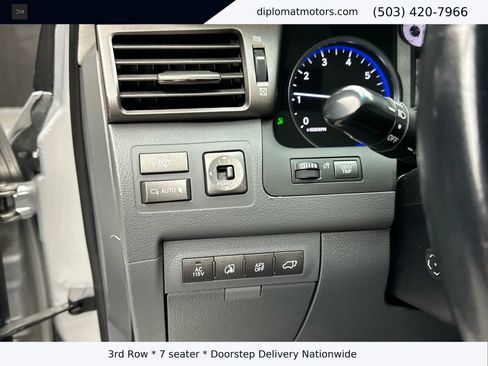 Used 2009 Lexus LX 570 4WD image 36