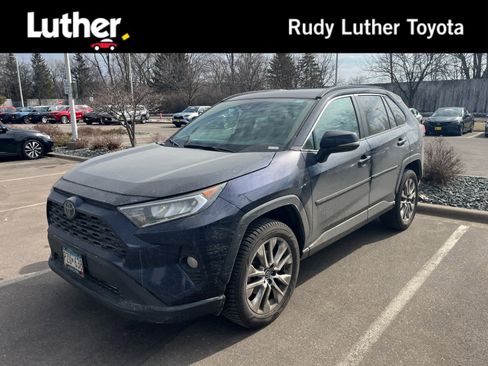 Used 2019 Toyota RAV4 XLE Premium w/ Cold Weather Package image 1