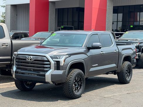 Used 2024 Toyota Tundra Limited AWD/4WD image 1