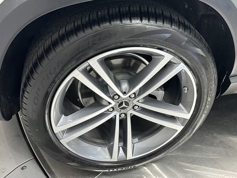 Certified 2021 Mercedes-Benz GLE 350 4MATIC w/ Premium Package image 20