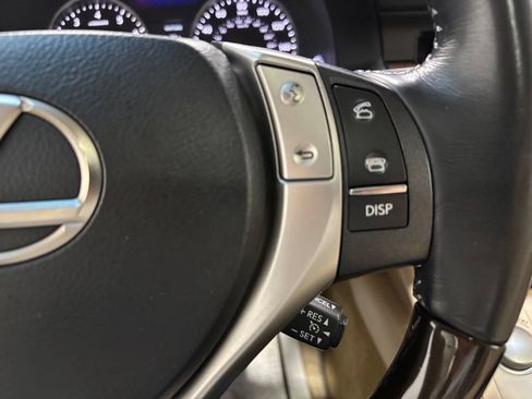 Used 2014 Lexus ES 350 w/ Luxury Package FWD image 20