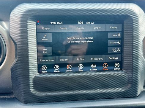 Used 2022 Jeep Gladiator Sport image 14