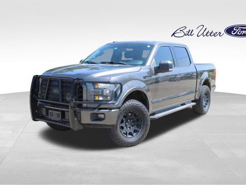 Used 2017 Ford F150 XLT w/ Equipment Group 302A Luxury AWD/4WD image 1