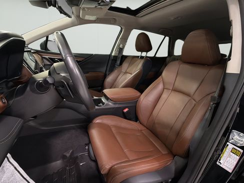 Used 2025 Subaru Outback Touring XT AWD/4WD image 9