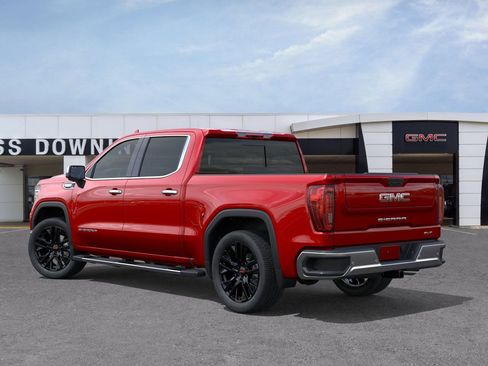 New 2026 GMC Sierra 1500 SLT image 3