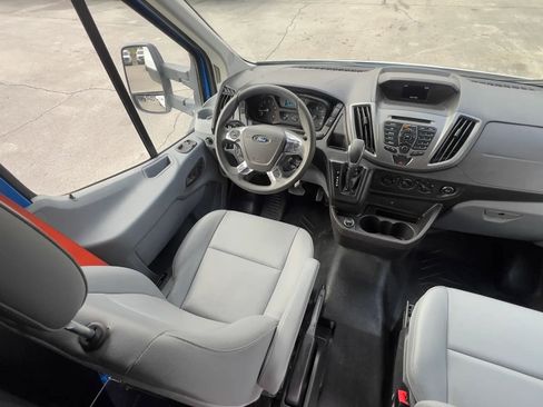 Used 2019 Ford Transit 250 148 Medium Roof image 20