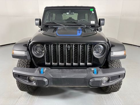 Used 2023 Jeep Wrangler Unlimited Rubicon 4xe AWD/4WD image 3