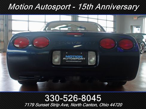 Used 1999 Chevrolet Corvette Coupe w/ Memory Pkg image 10