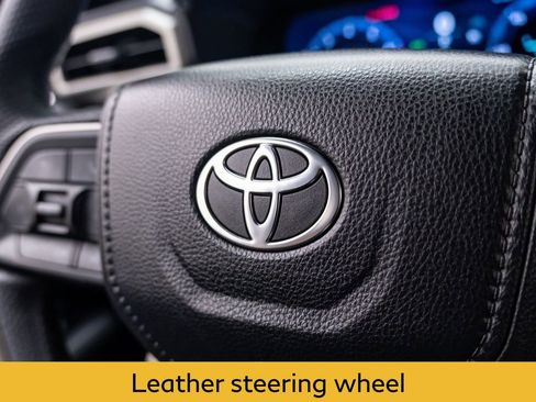 Used 2024 Toyota Tacoma TRD Off-Road AWD/4WD image 20