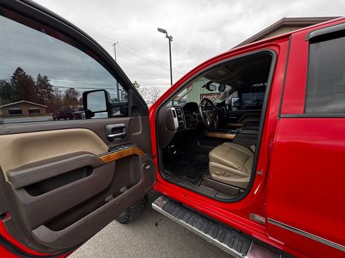 Used 2015 Chevrolet Silverado 2500 LTZ w/ Duramax Plus Package AWD/4WD image 10