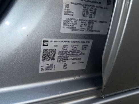 Used 2025 Chevrolet Silverado 1500 LTZ w/ Z71 Off-Road Package image 30