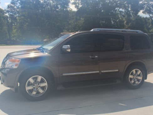 Used 2014 Nissan Armada Platinum image 7