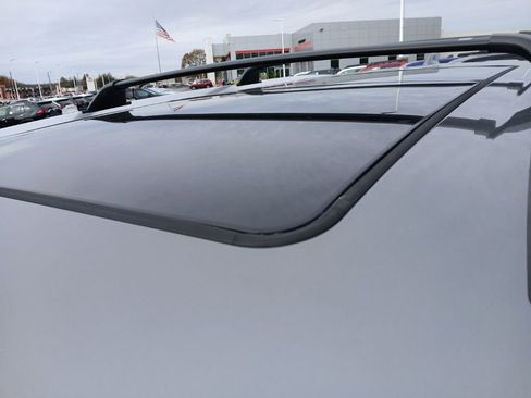 New 2026 Toyota Grand Highlander Platinum image 5