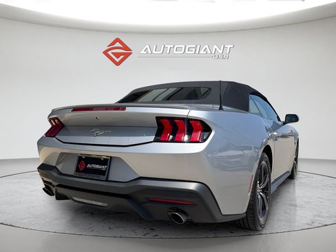Used 2024 Ford Mustang Premium RWD image 10