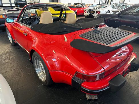 Used 1988 Porsche 911 Carrera image 6