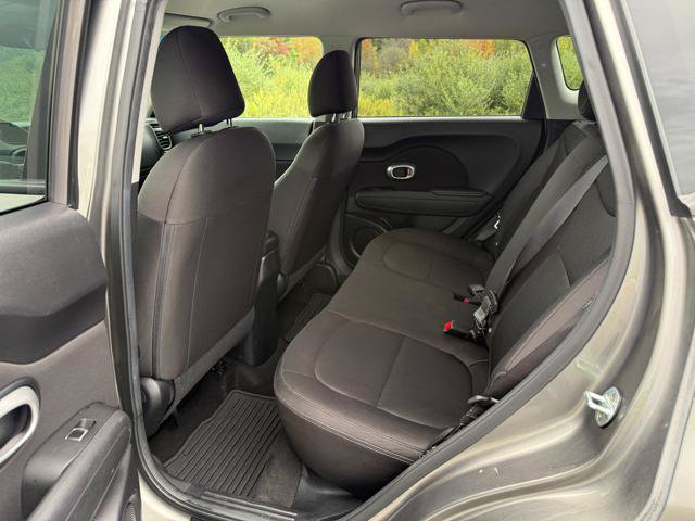 Used 2018 Kia Soul w/ Convenience Package FWD image 14