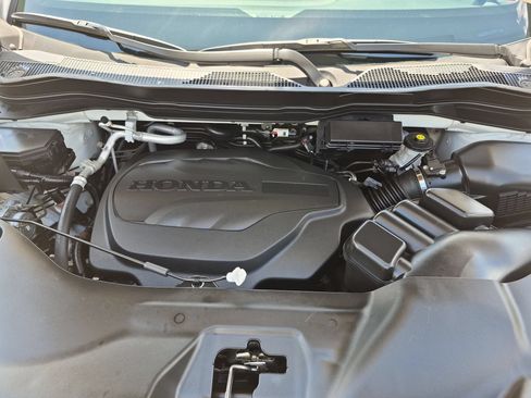Certified 2022 Honda Passport TrailSport image 34