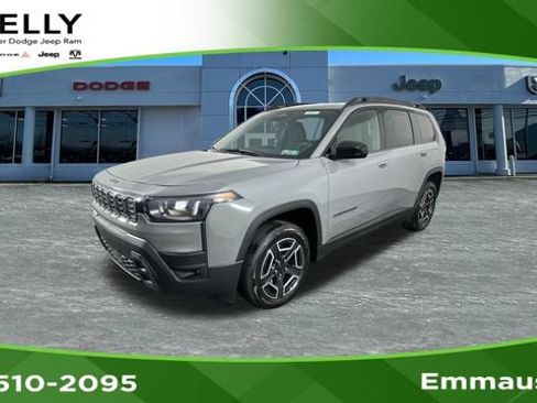 New 2026 Jeep Cherokee Laredo AWD/4WD image 1