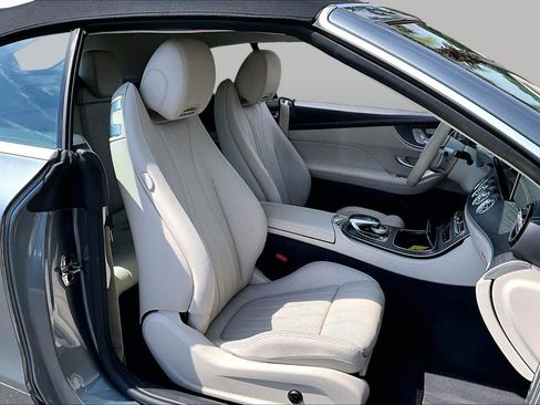 Used 2023 Mercedes-Benz E 450 Cabriolet image 8