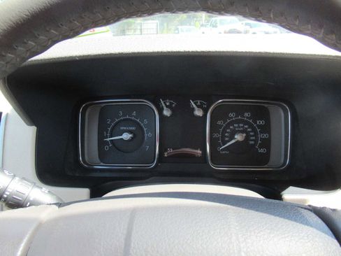 Used 2008 Lincoln MKX AWD image 31