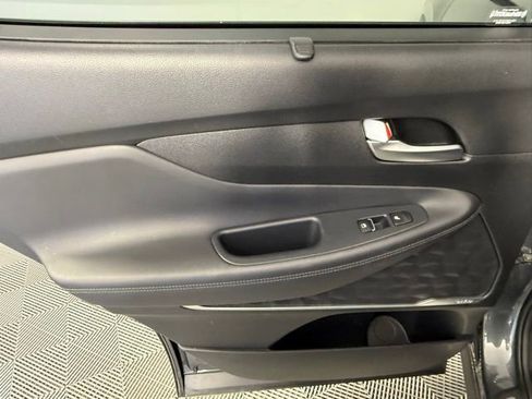 Used 2020 Hyundai Santa Fe Limited image 37