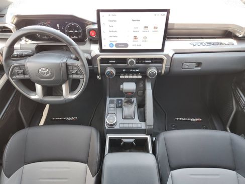 Used 2024 Toyota Tacoma TRD Sport RWD image 30