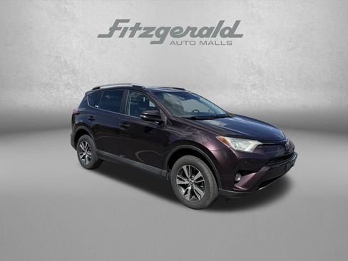 Used 2018 Toyota RAV4 XLE w/ Plus Extra Value Package AWD/4WD image 1