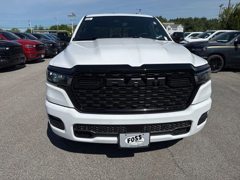 New 2026 RAM 1500 4x4 Crew Cab image 8