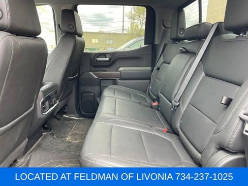 Used 2021 GMC Sierra 1500 SLT w/ SLT Premium Plus Package AWD/4WD image 9
