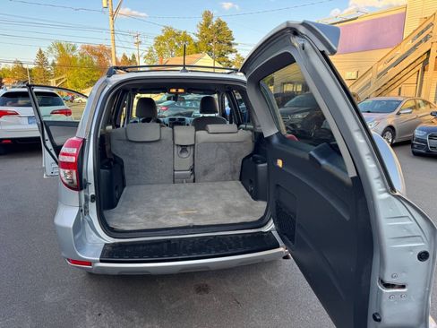 Used 2010 Toyota RAV4 4WD image 16
