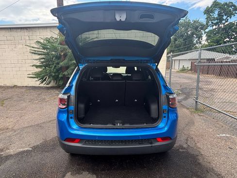 Used 2025 Jeep Compass Limited AWD/4WD image 30