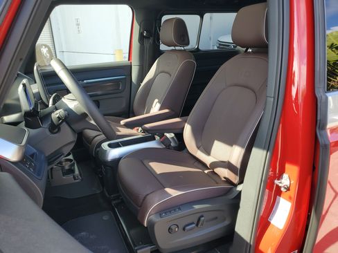 New 2025 Volkswagen ID. Buzz Pro S Plus image 15