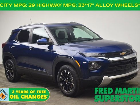 Used 2022 Chevrolet TrailBlazer LT w/ Driver Confidence Package FWD image 1