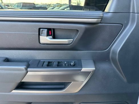 Used 2023 Toyota Tundra SR5 w/ SR5 Convenience Package AWD/4WD image 11