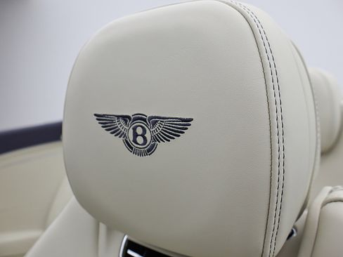 New 2026 Bentley Continental GTC image 42