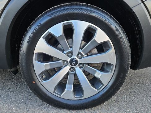 Used 2020 Kia Telluride S w/ S 8 Passenger Seating Package image 27