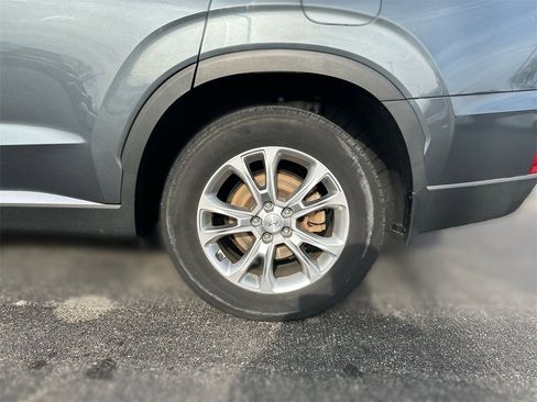 Used 2021 Hyundai Palisade SE image 18