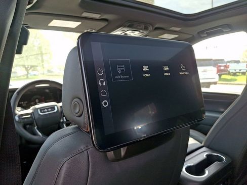 New 2026 GMC Yukon AT4 w/ AT4 Premium Plus Package image 8