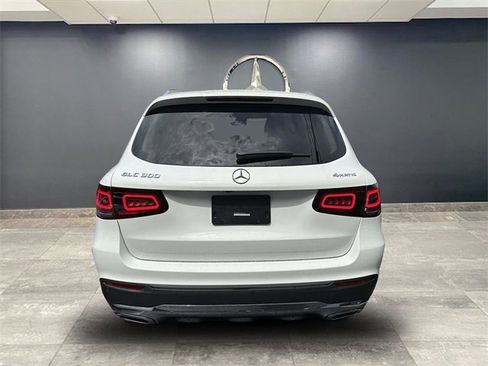 Certified 2022 Mercedes-Benz GLC 300 4MATIC image 3