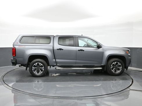 Used 2022 Chevrolet Colorado Z71 image 9