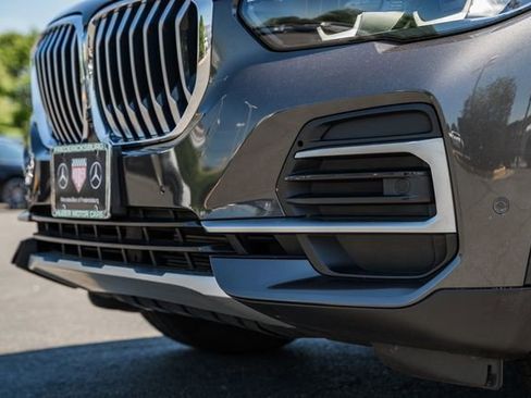 Used 2023 BMW X5 xDrive40i w/ Premium Package AWD/4WD image 16