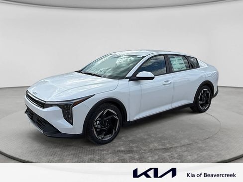 New 2026 Kia K4 EX FWD image 1
