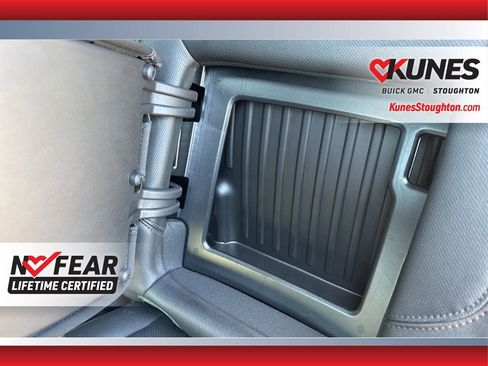 Used 2025 GMC Sierra 1500 AT4 w/ AT4 Premium Package image 44