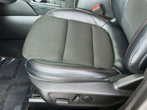 Certified 2023 Ford Escape ST-Line image 30