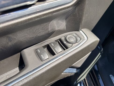 Used 2024 Chevrolet Silverado 1500 LT AWD/4WD image 21