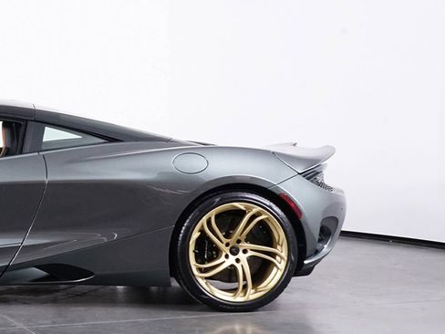 New 2026 McLaren 750S RWD image 14