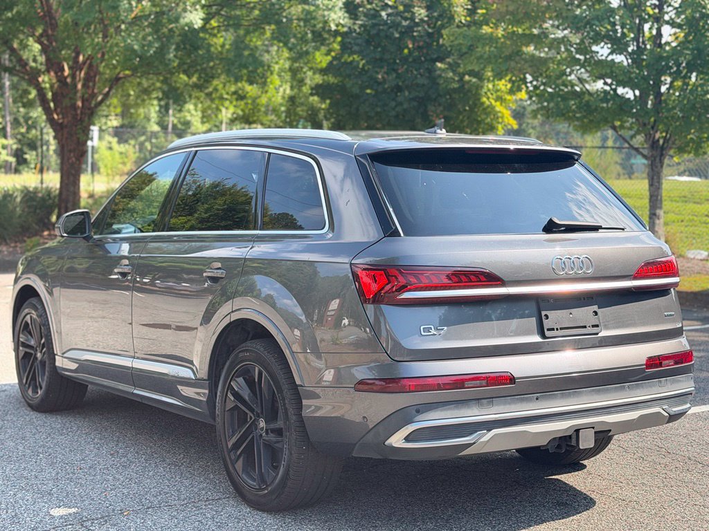 Used 2021 Audi Q7 3.0T Premium Plus w/ Executive Package AWD/4WD image 3