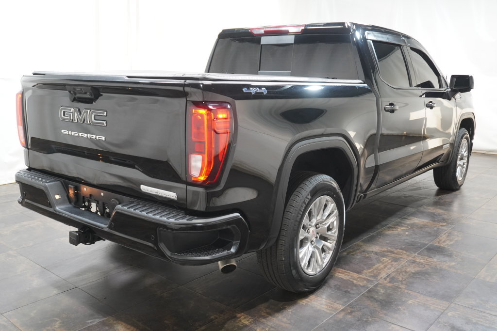Used 2025 GMC Sierra 1500 Elevation w/ Elevation Premium Package AWD/4WD image 5
