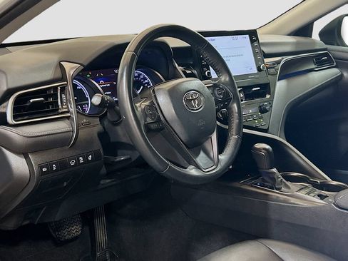 Used 2022 Toyota Camry XSE w/ Cold Weather Package FWD image 7