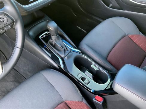 Used 2025 Toyota Corolla SE image 16